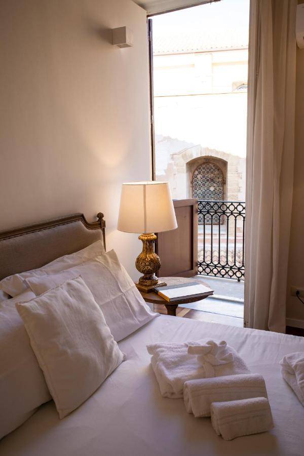 Dimora Sinibaldi Bed & Breakfast Palermo Dış mekan fotoğraf